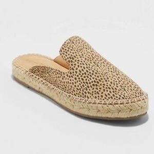 NWT Leopard Espadrilles Flat Mules